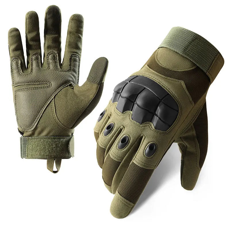 Vanefield combat gloves in green, three-quarter view