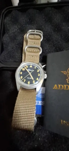 Vanefield Field Watch 38 worn by a customer