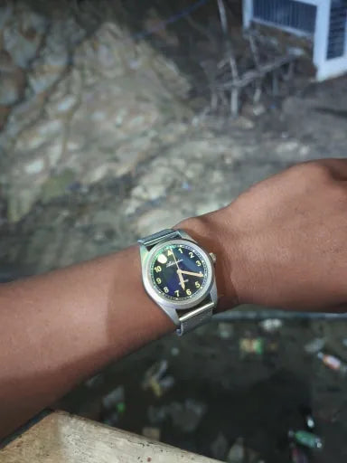 Vanefield Field Watch 38 worn by a customer