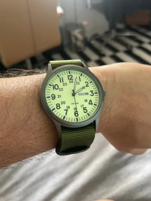 Vanefield Watch 4.1 worn by a customer