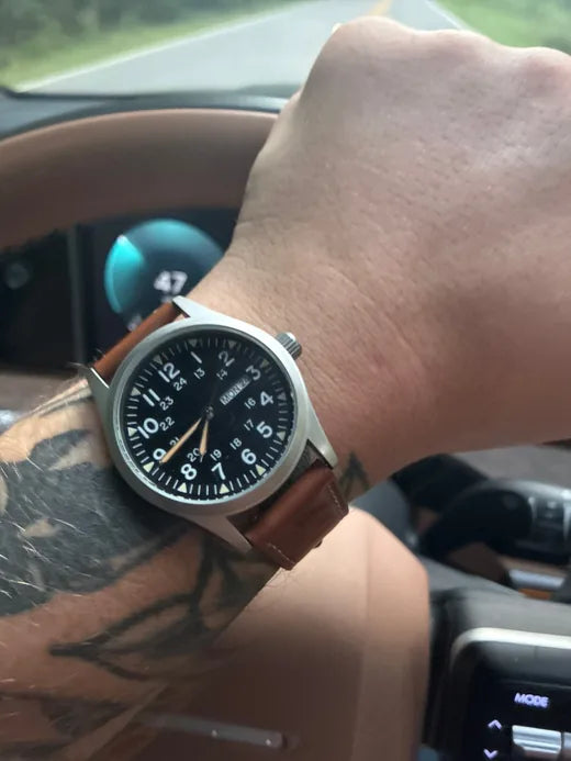 Vanefield Watch 4.1 worn by a customer