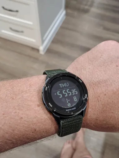 Vanefield Watch 45 worn by a customer