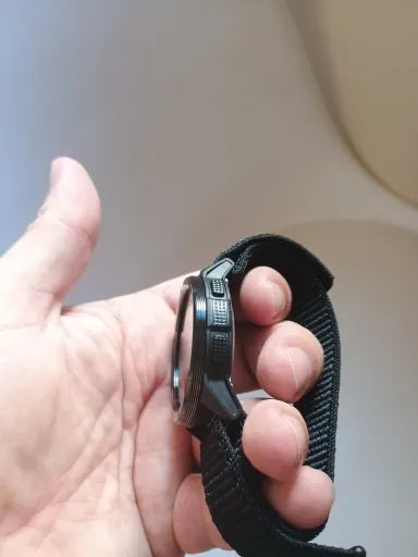 Vanefield Watch 45 worn by a customer