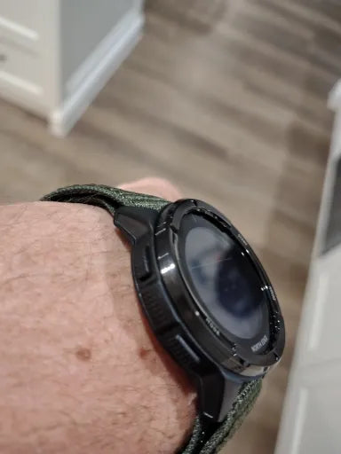 Vanefield Watch 45 worn by a customer