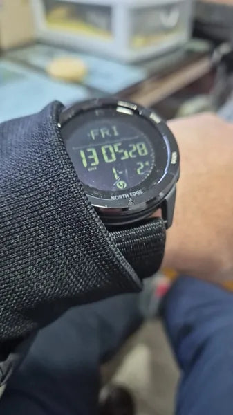 Vanefield Watch 45 worn by a customer