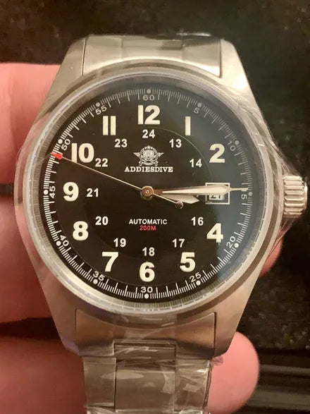 Vanefield Automatic 200M worn by a customer