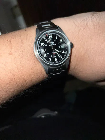 Vanefield Automatic 200M worn by a customer