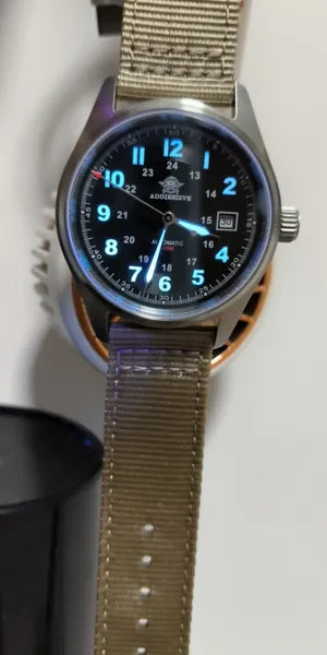 Vanefield Automatic 200M worn by a customer